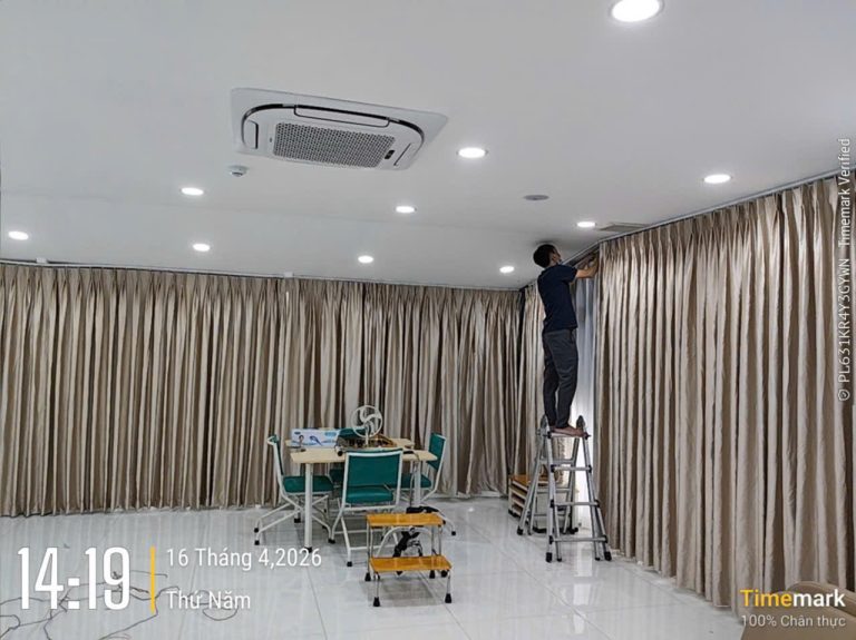 Sửa rèm cửa tại nhà Thủ Dầu Một – Kiểm tra tận nơi